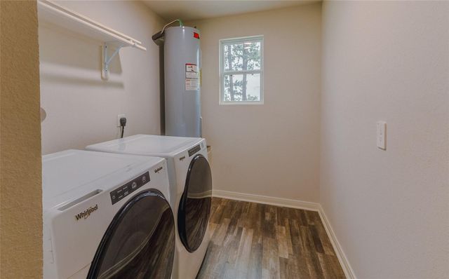 940 Cedar Point Drive, Livingston, TX 77351