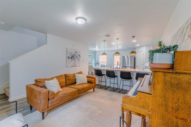 940 Cedar Point Drive, Livingston, TX 77351