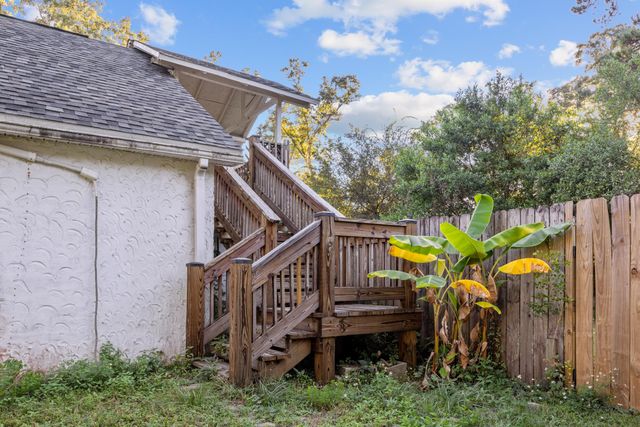 198 E 1St Avenue, Crestview, FL 32536