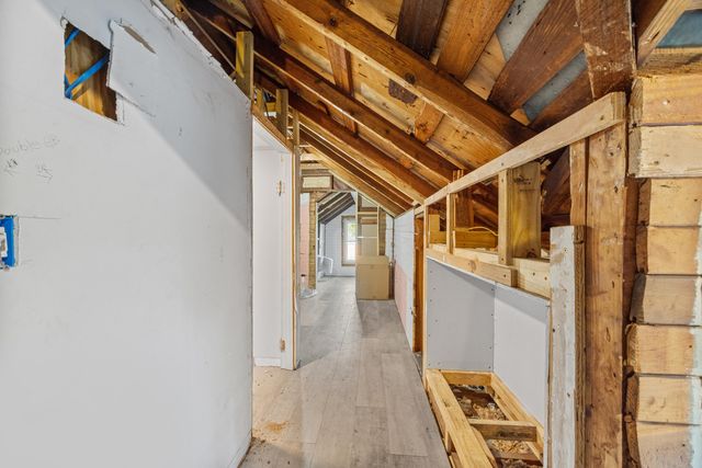 198 E 1St Avenue, Crestview, FL 32536