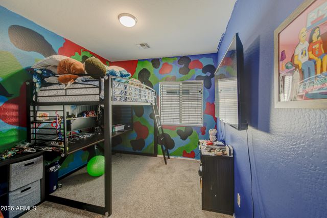 1237 W GREEN TREE Drive, San Tan Valley, AZ 85143