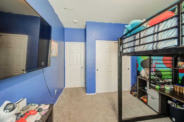 1237 W GREEN TREE Drive, San Tan Valley, AZ 85143