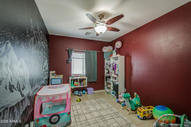 1237 W GREEN TREE Drive, San Tan Valley, AZ 85143