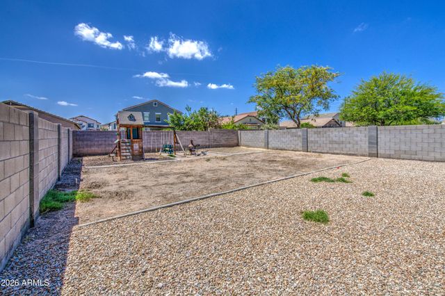 1237 W GREEN TREE Drive, San Tan Valley, AZ 85143