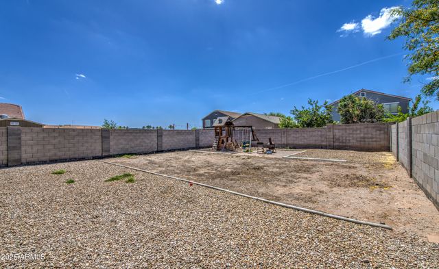 1237 W GREEN TREE Drive, San Tan Valley, AZ 85143