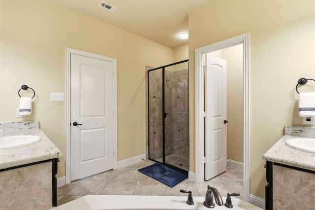 917 Navasota Trail, Mckinney, TX 75071