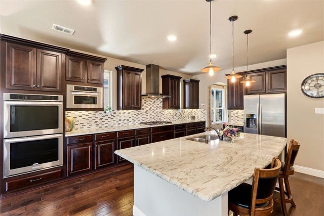 917 Navasota Trail, Mckinney, TX 75071