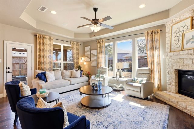 917 Navasota Trail, Mckinney, TX 75071