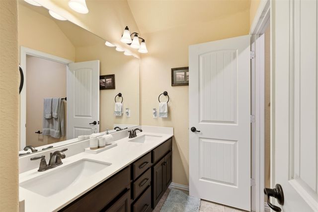 917 Navasota Trail, Mckinney, TX 75071