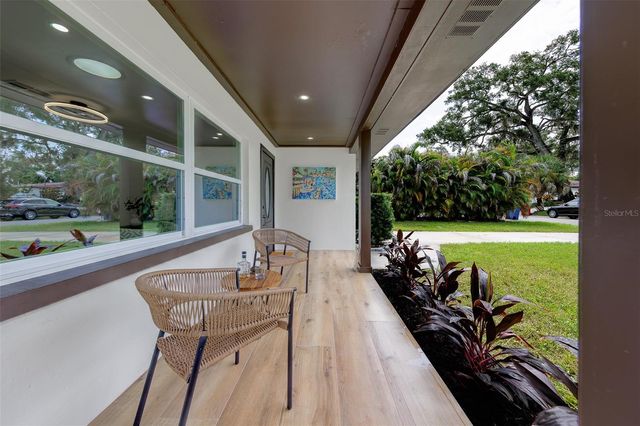 3042 KAPOK KOVE DRIVE, Clearwater, FL 33759