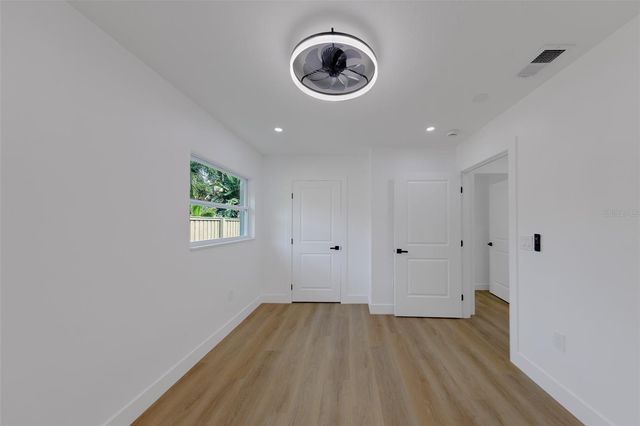 3042 KAPOK KOVE DRIVE, Clearwater, FL 33759