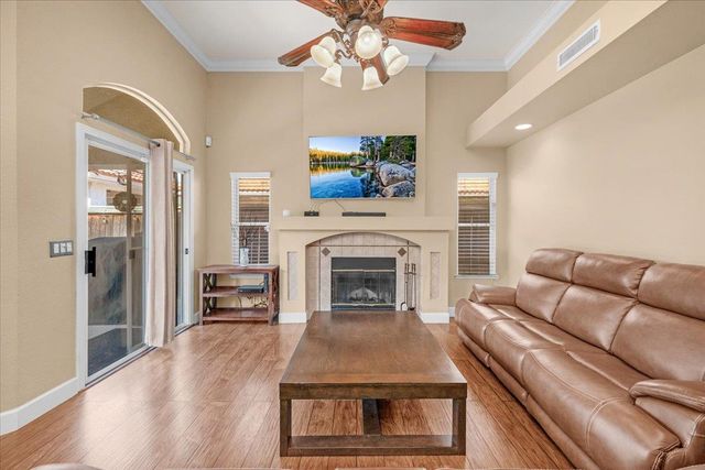 1779 E Niles Avenue, Fresno, CA 93720