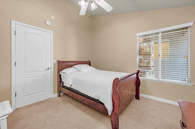 1779 E Niles Avenue, Fresno, CA 93720