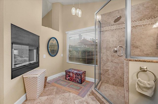 1779 E Niles Avenue, Fresno, CA 93720