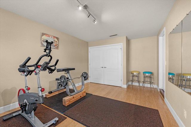 1779 E Niles Avenue, Fresno, CA 93720