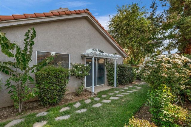 1779 E Niles Avenue, Fresno, CA 93720