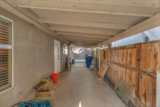 1779 E Niles Avenue, Fresno, CA 93720