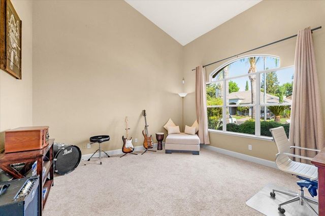 1779 E Niles Avenue, Fresno, CA 93720