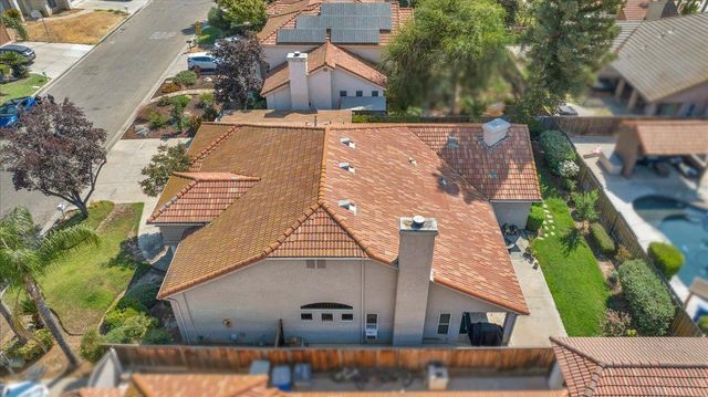 1779 E Niles Avenue, Fresno, CA 93720