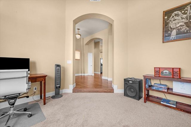 1779 E Niles Avenue, Fresno, CA 93720