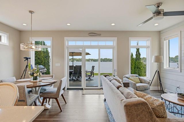 S110W20380 Point Denoon ROAD, Muskego, WI 53150