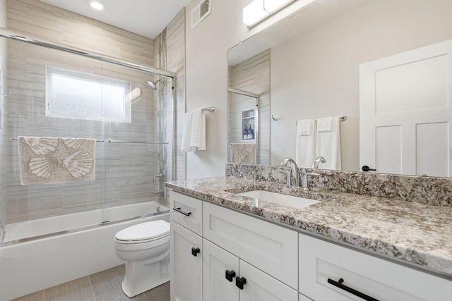 S110W20380 Point Denoon ROAD, Muskego, WI 53150