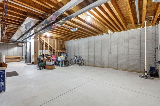 S110W20380 Point Denoon ROAD, Muskego, WI 53150