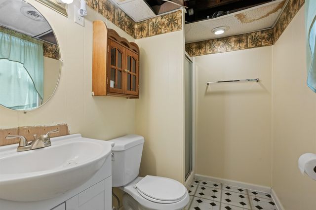 127 Walden Circle, Spartanburg, SC 29301