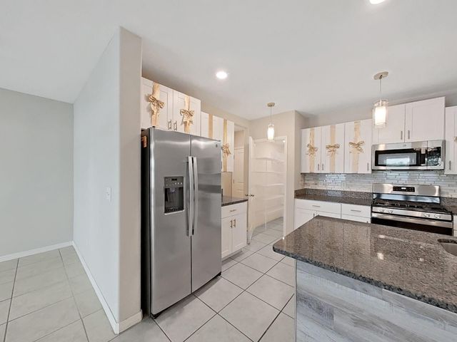 10384 SCARLET SKIMMER, Riverview, FL 33578