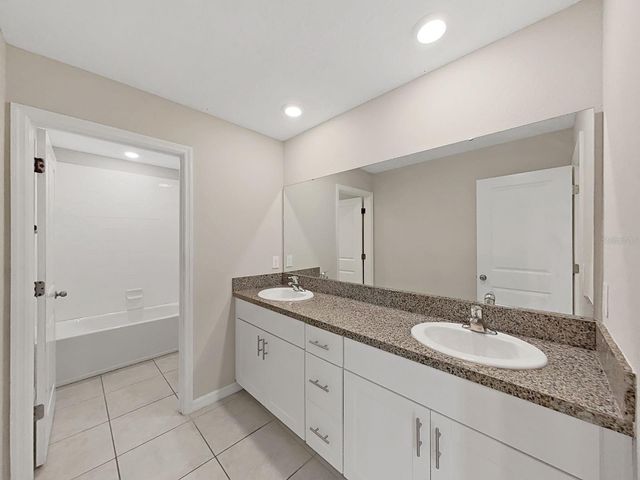 10384 SCARLET SKIMMER, Riverview, FL 33578