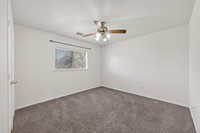 6002 Villa Hills Drive, Houston, TX 77066