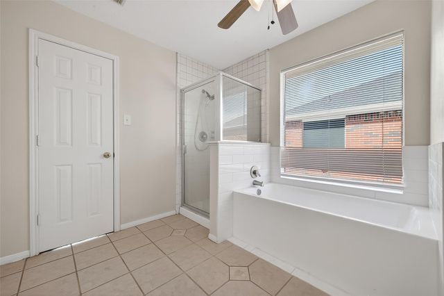 6002 Villa Hills Drive, Houston, TX 77066