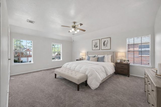 6002 Villa Hills Drive, Houston, TX 77066