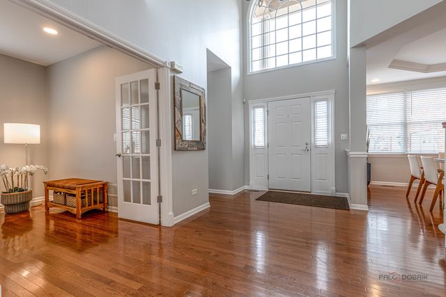 17 Tournament Drive S, Hawthorn Woods, IL 60047