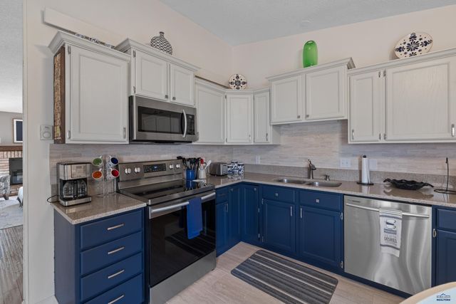 4821 STONEY BROOK CT, Rapid City, SD 57702