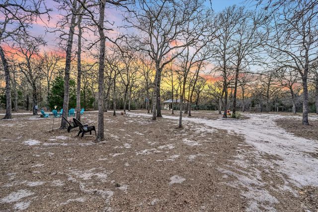 390 Christensen RD, Elgin, TX 78621