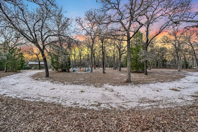 390 Christensen RD, Elgin, TX 78621