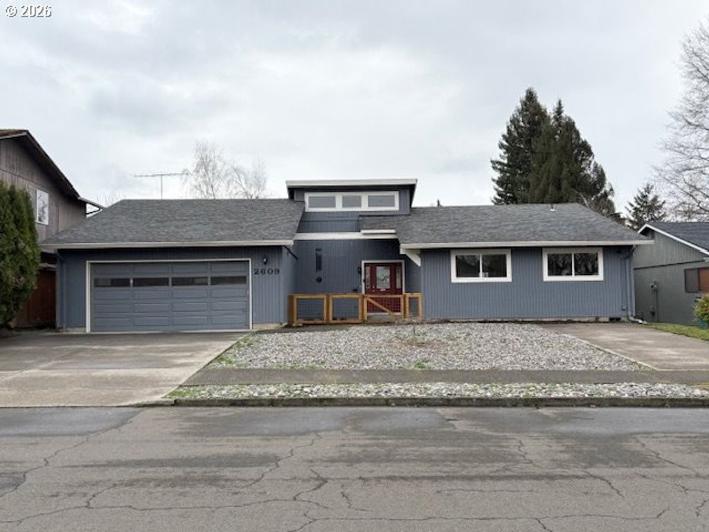 2609 Nw 109TH St, Vancouver, WA 98685