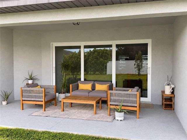 1409 19th PL, Cape Coral, FL 33991