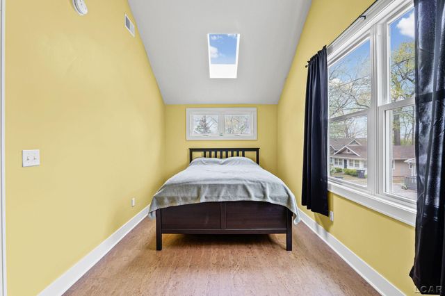 2128 Glenwood Court, Brooklyn, MI 49230