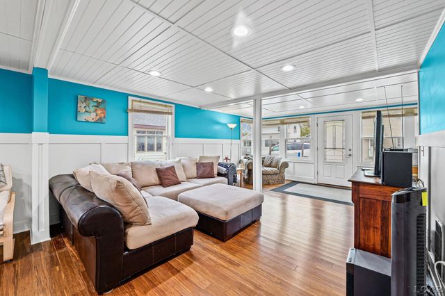 2128 Glenwood Court, Brooklyn, MI 49230