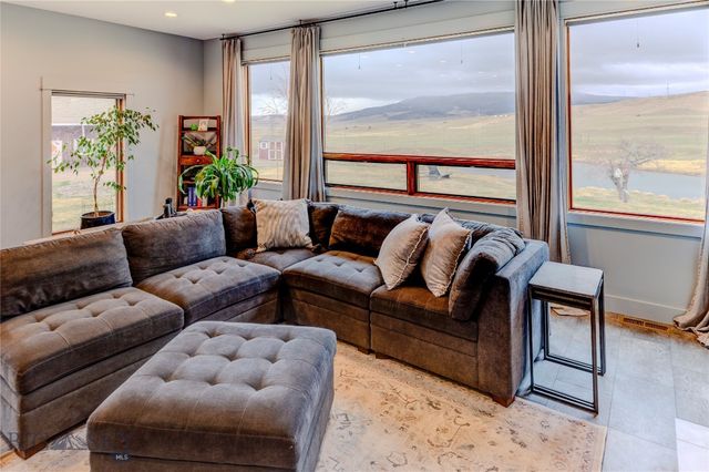 72 Basin Trail, Livingston, MT 59047