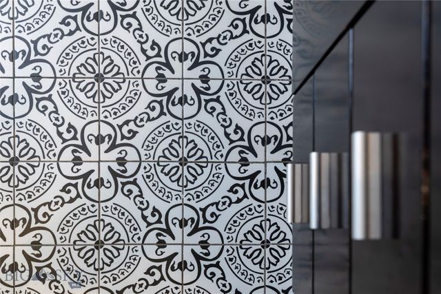 72 Basin Trail, Livingston, MT 59047