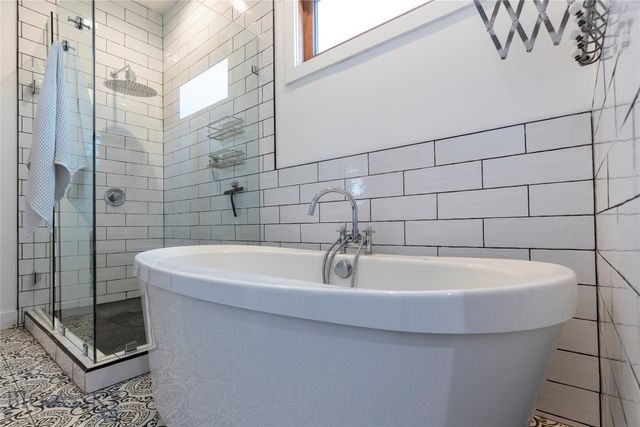 72 Basin Trail, Livingston, MT 59047