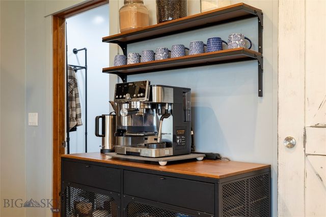 72 Basin Trail, Livingston, MT 59047