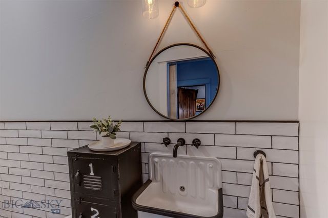 72 Basin Trail, Livingston, MT 59047