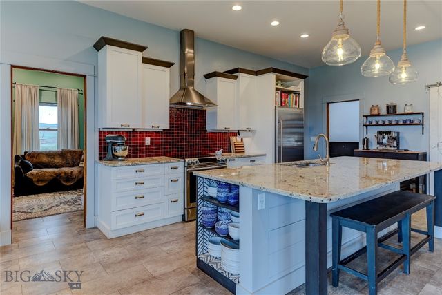 72 Basin Trail, Livingston, MT 59047