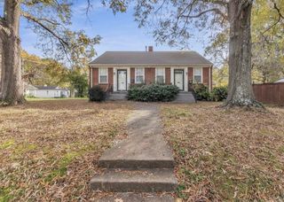 2405 EASTWOOD AVE, Memphis, TN 38112