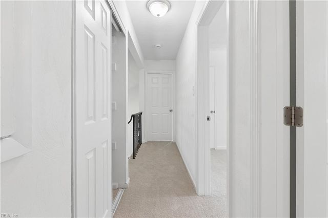 1261 River Oaks DR, Norfolk, VA 23502