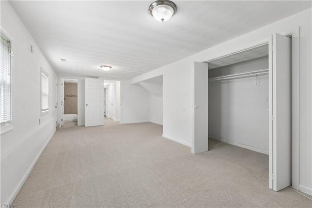 1261 River Oaks DR, Norfolk, VA 23502